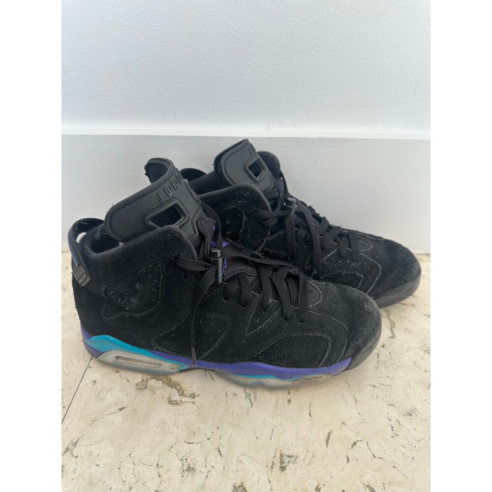 Boys Nike Jordan 6 Aqua Sneakers Black Suede 5.5Y